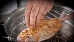Как замариновать рыбу для шашлыка на решетке
