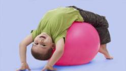 ماذا يعني الجنف عند الأطفال: الأعراض والعلاج أسباب الجنف في العمود الفقري عند الأطفال